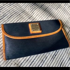 Dooney & Bourke Black Wallet